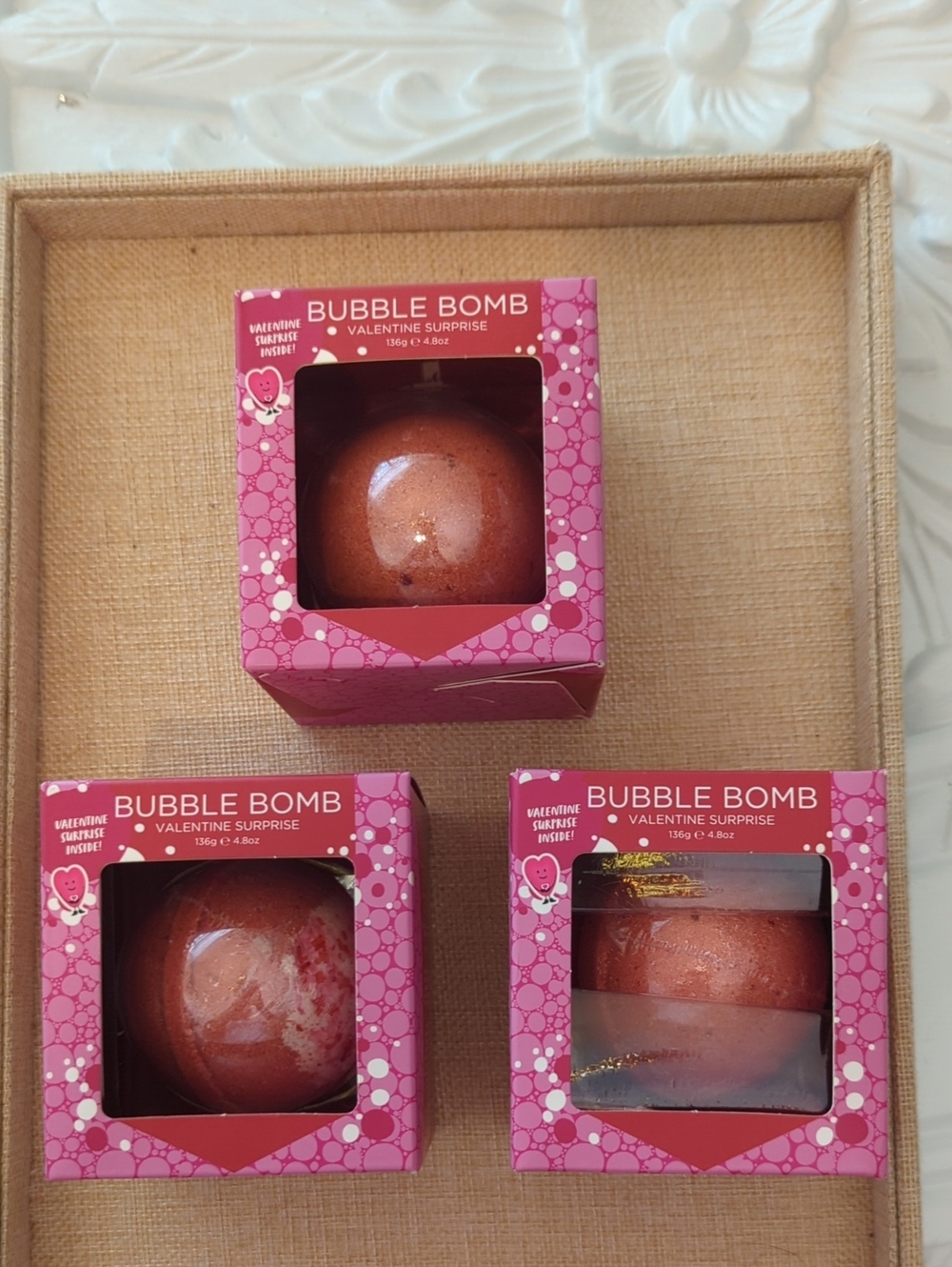 Two Sisters Spa Bubble Bomb Valentine Surprise Bath Bomb - Pink 3